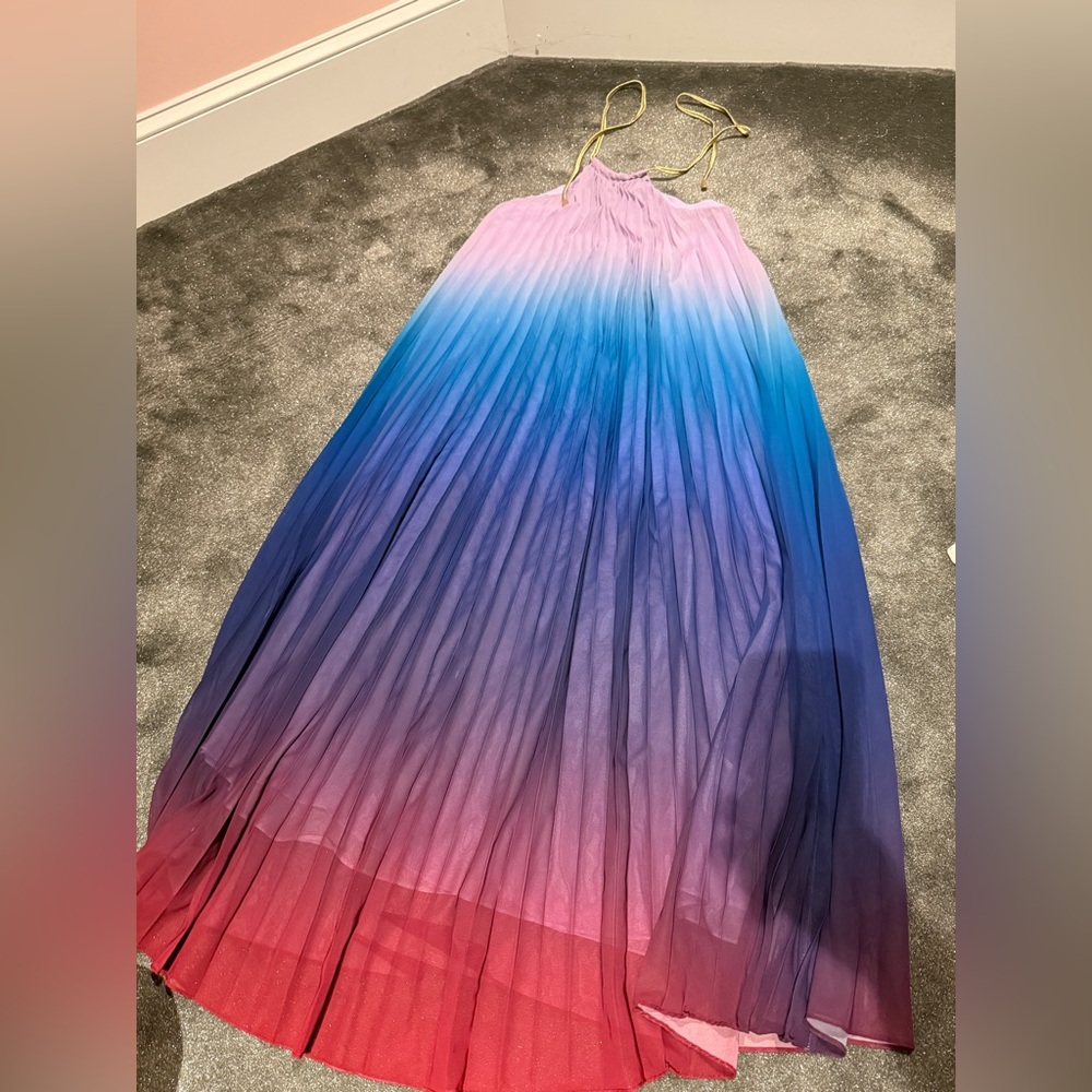 Aura pleated ombré maxi dress - Picture 3 of 5